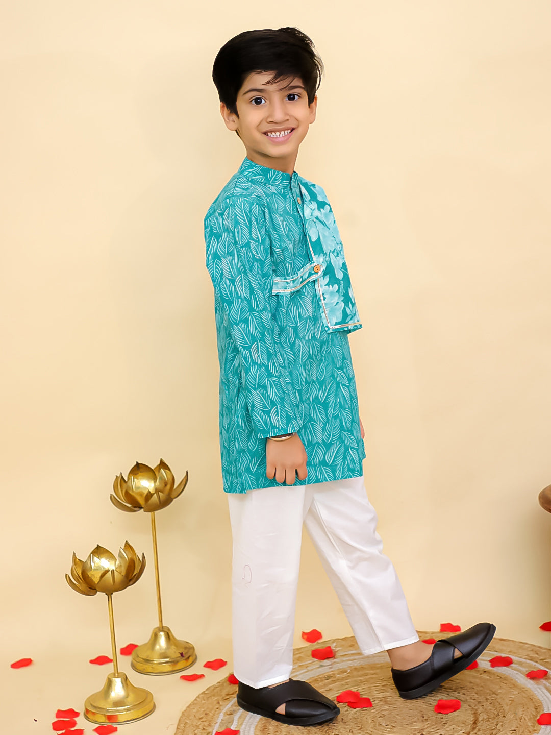 Blue Cotton Full sleeves Floral Print Kurta Pyjama Set - AJ Dezines