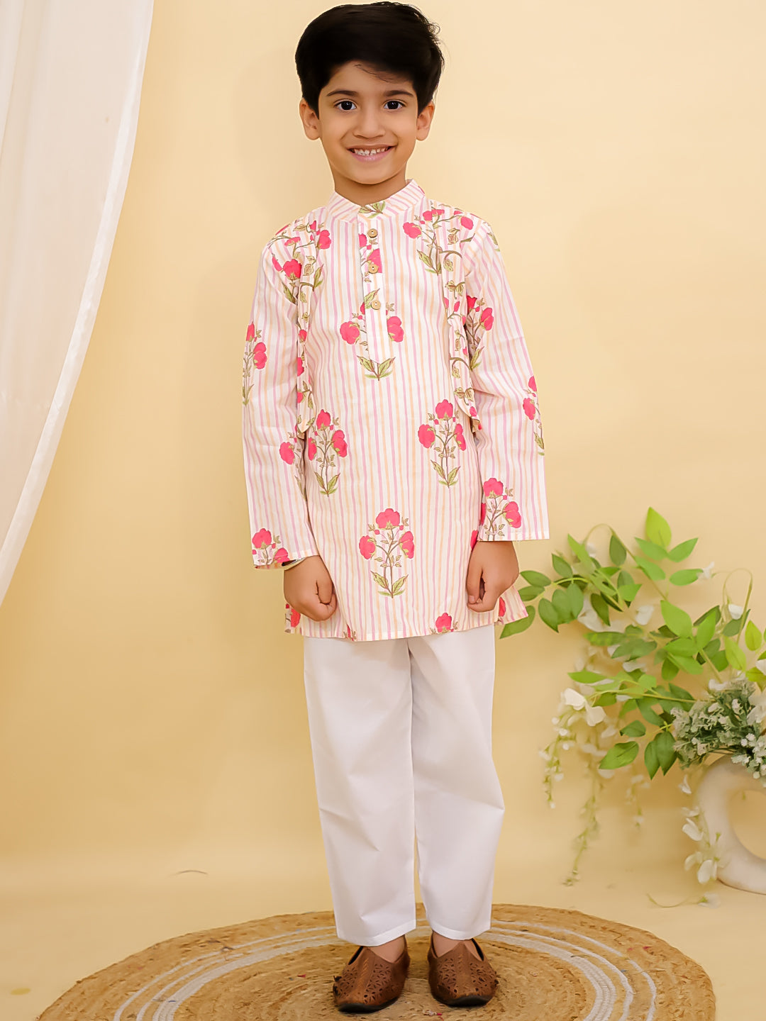 Red Cotton Full sleeves Floral Print Kurta Pyjama Set