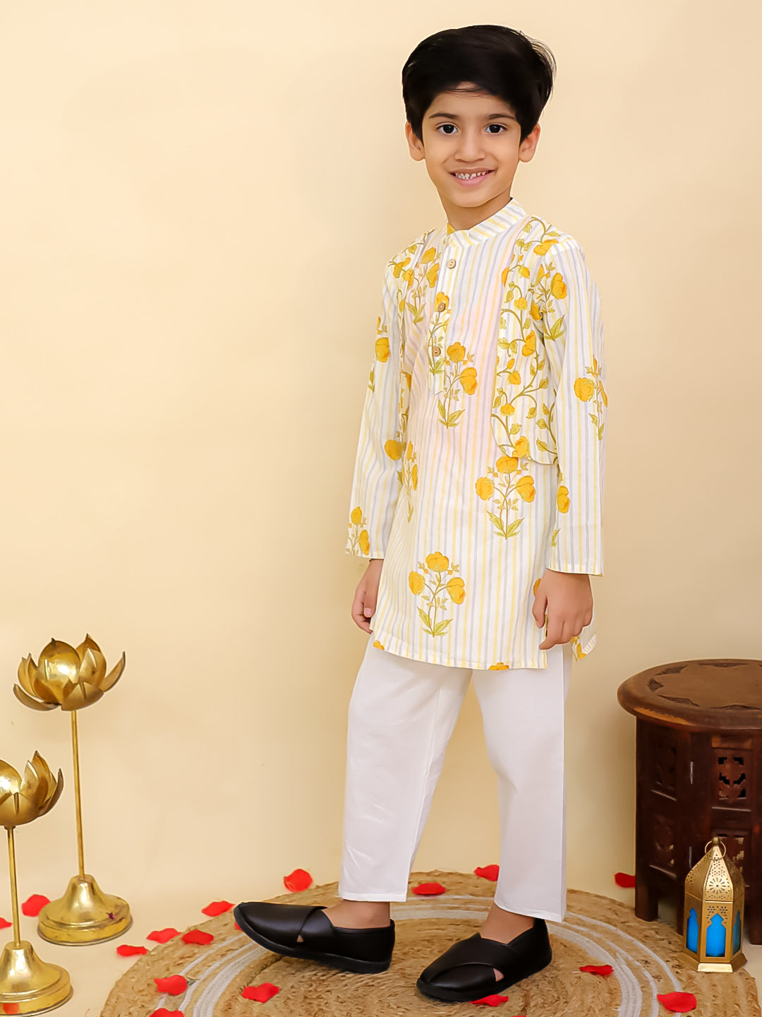 Mustard Cotton Full sleeves Floral Print Kurta Pyjama Set