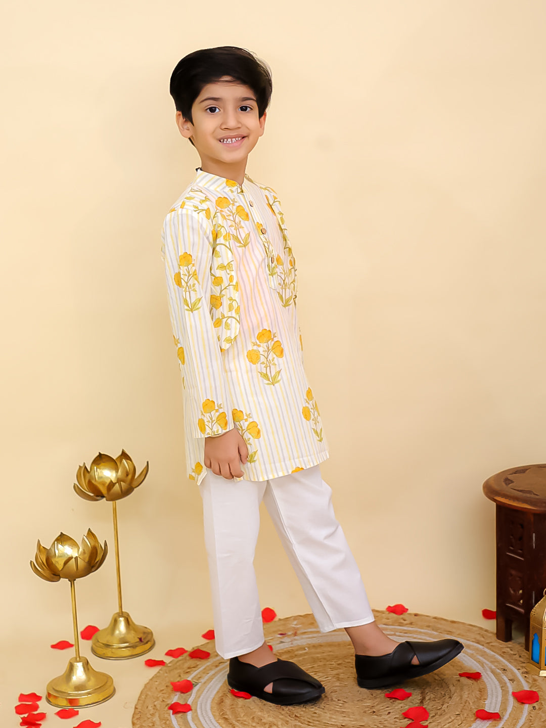 Mustard Cotton Full sleeves Floral Print Kurta Pyjama Set
