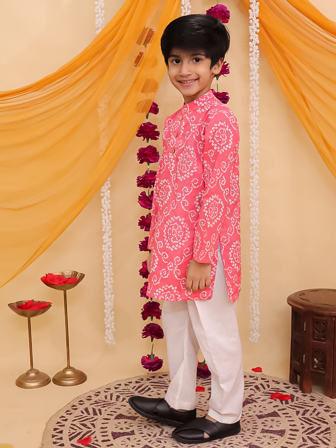 Red Cotton Full sleeves Floral Print Kurta Pyjama Set - AJ Dezines