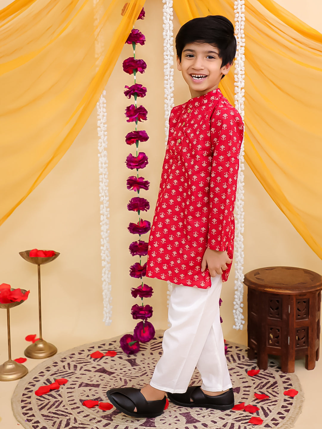 Boys Red Cotton Full sleeves Floral Print Kurta Pyjama Set