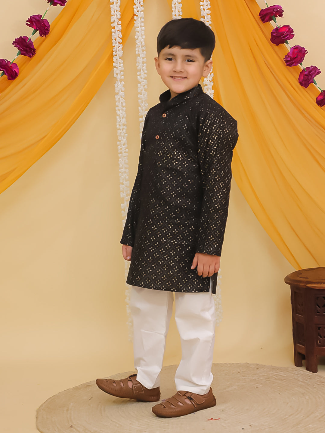Boys Black Cotton Full sleeves Foil Printed Kurta Pyjama Set