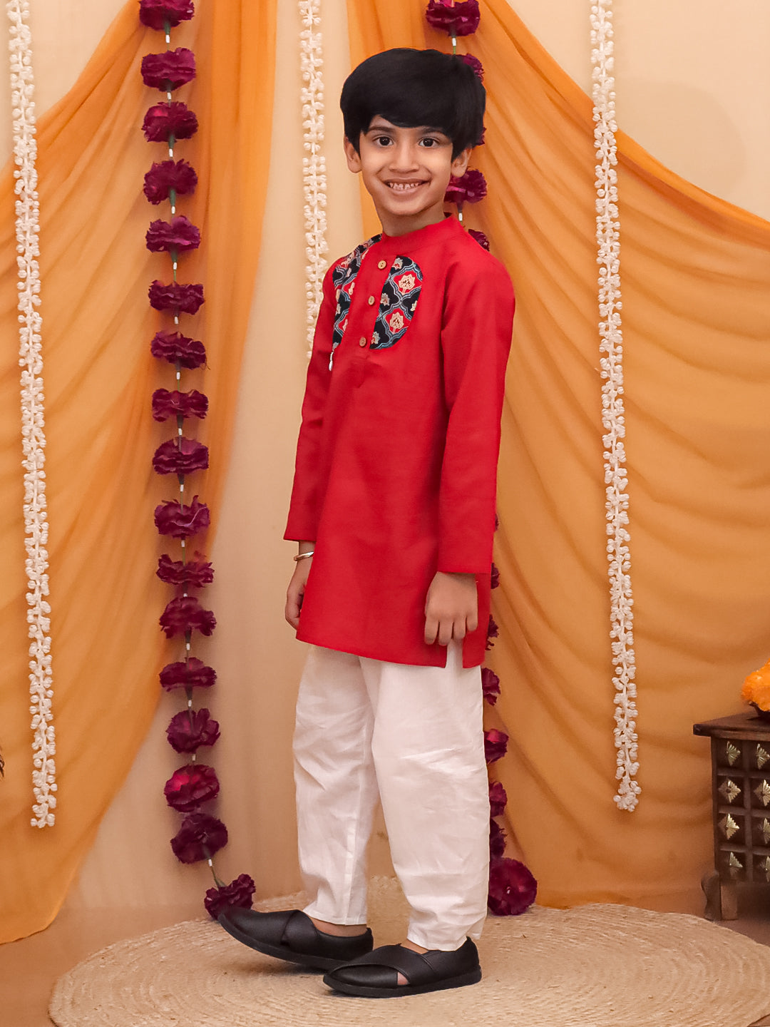 Red Cotton Full sleeves Printed Kurta Pyjama Set