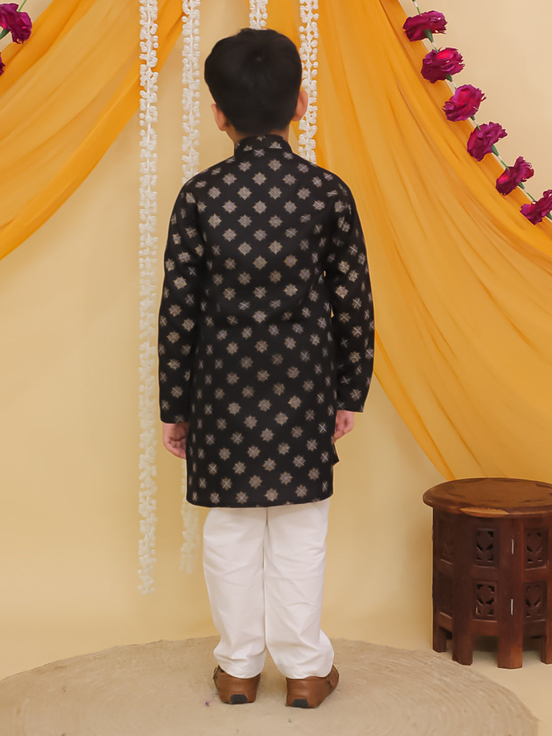 Black Cotton Full sleeves Foil Printed Kurta Pyjama Set
