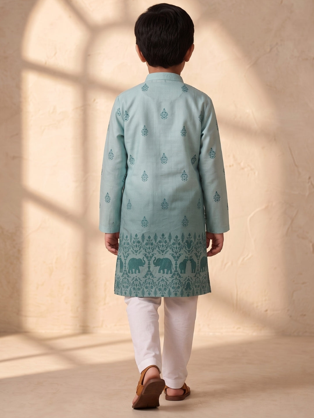 Blue Elephant Printed Cotton Blend Kurta Pyjama Set For Boys