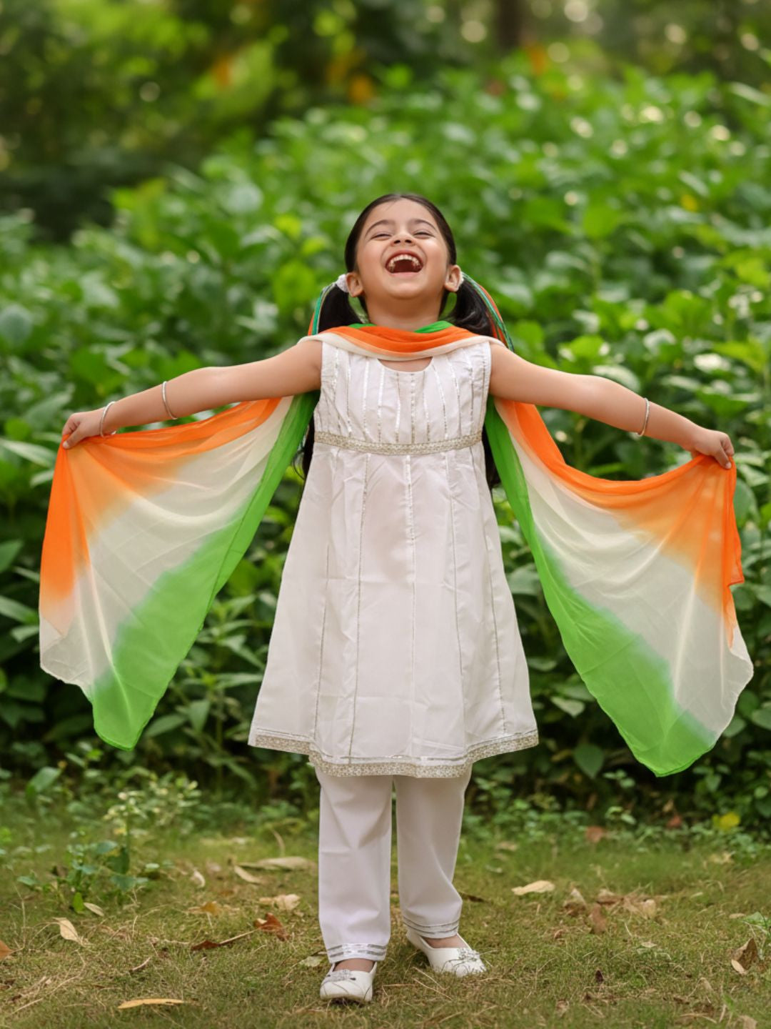 Holi White Cotton Sleeveless Gotta Work Girls Suit Set For Independence Day/ Republic Day - AJ Dezines