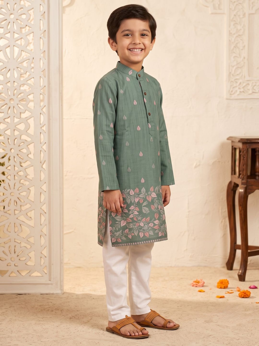 Green Leaf Print Cotton Blend Kurta Pyjama Set For Boys