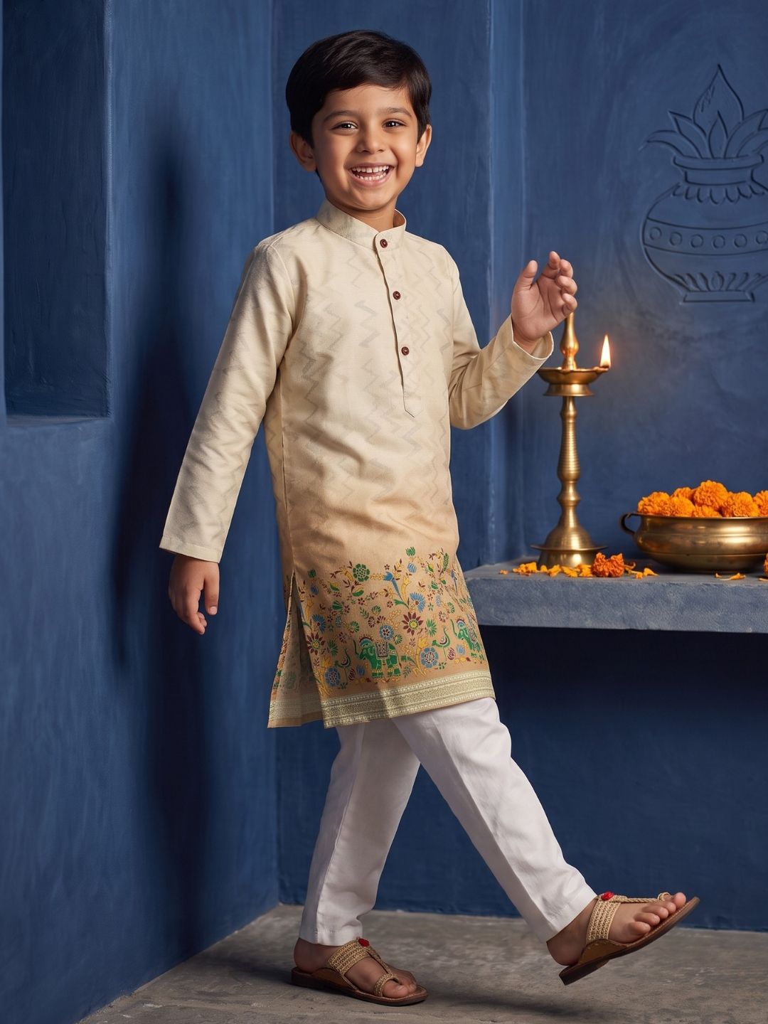 Yellow Elephant Printed Cotton Blend Kurta Pyjama Set For Boys