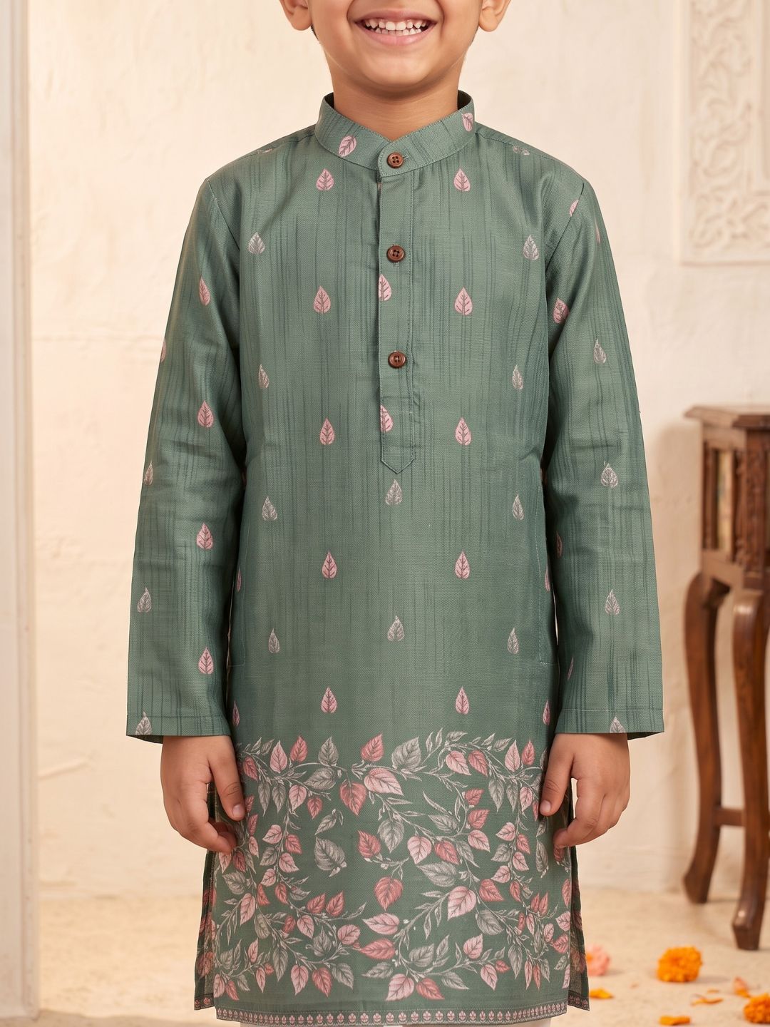 Green Leaf Print Cotton Blend Kurta Pyjama Set For Boys