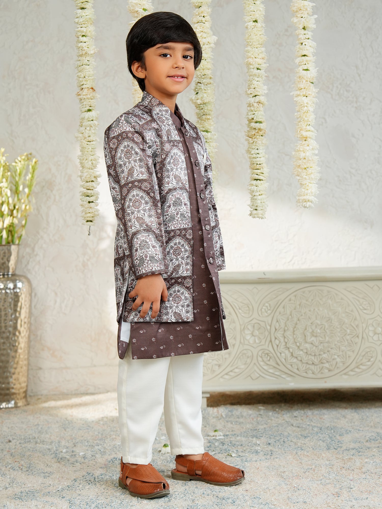 Brown Jacquard Full Sleeves Rich Floral Embroidery Sherwani