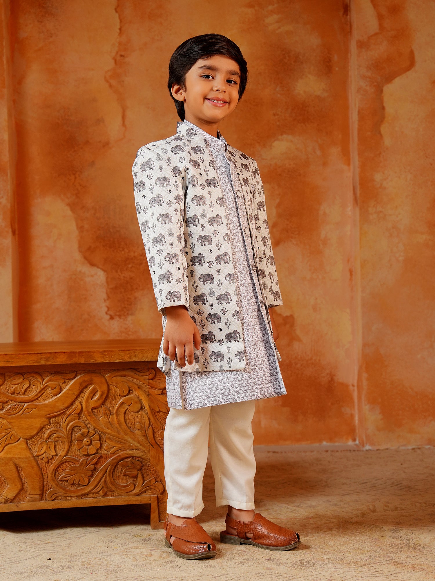Grey Jacquard Full Sleeves Rich Elephant Embroidery Sherwani