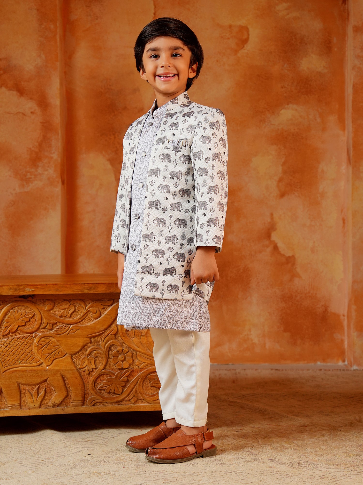 Grey Jacquard Full Sleeves Rich Elephant Embroidery Sherwani