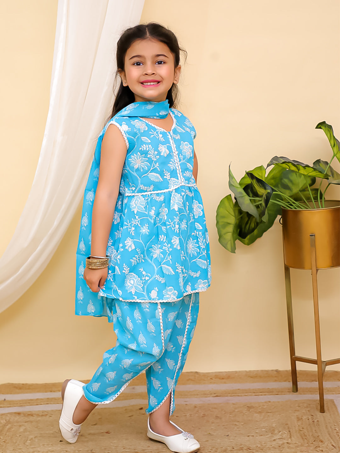 Sky Blue Sleeveless Floral Print Cotton Girls Suit Set For Girls - AJ Dezines