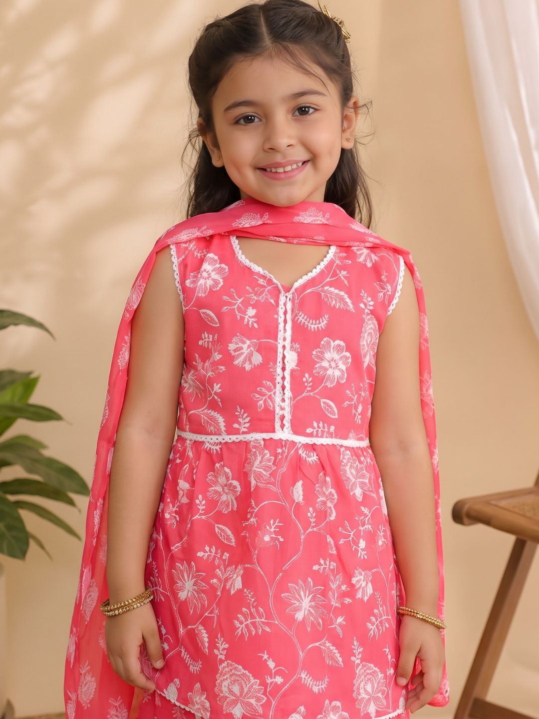 Pink Sleeveless Floral Print Cotton Girls Suit Set For Girls