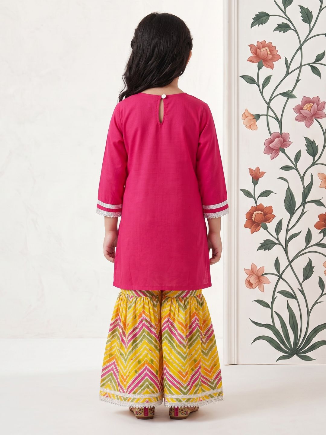 Pink Solid with lace Pure Cotton Girls Suit Set With Potli Bag