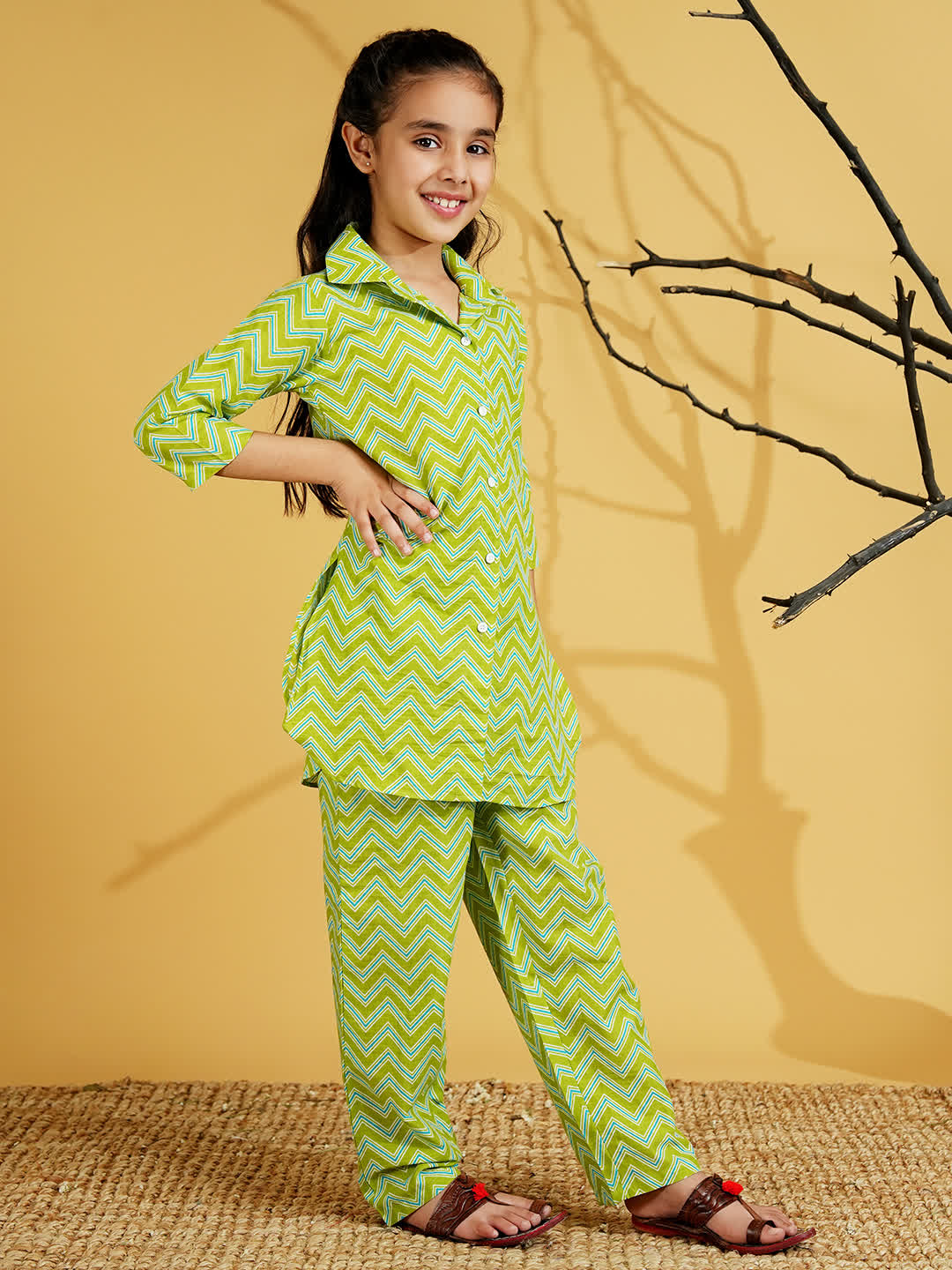 Green Cotton 3/4th Sleeves Zig-zag Printed Girls Co-Ords - AJ Dezines