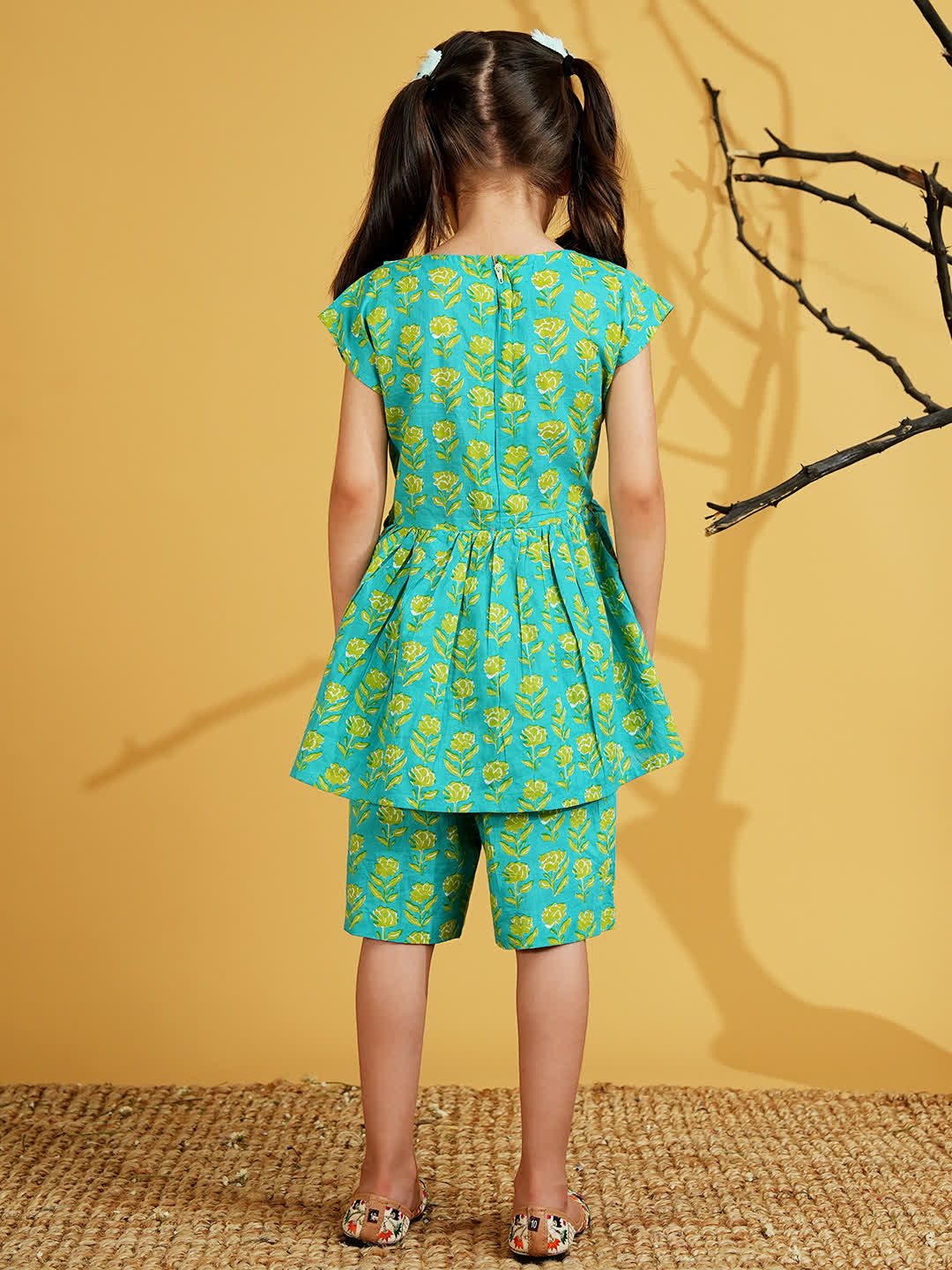 Green Cotton Half Sleeves Floral Printed Girls Co-Ords - AJ Dezines