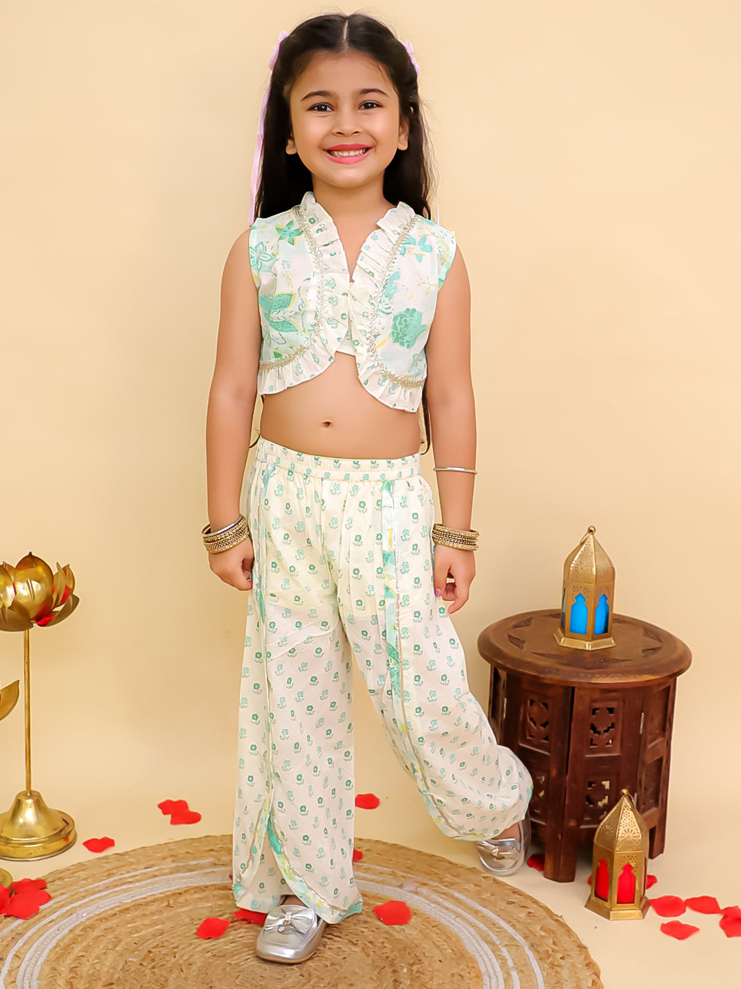 Green Cotton Sleeveless Floral Print Stylish Casual Outfit Co-Ords Set For Kids Girls