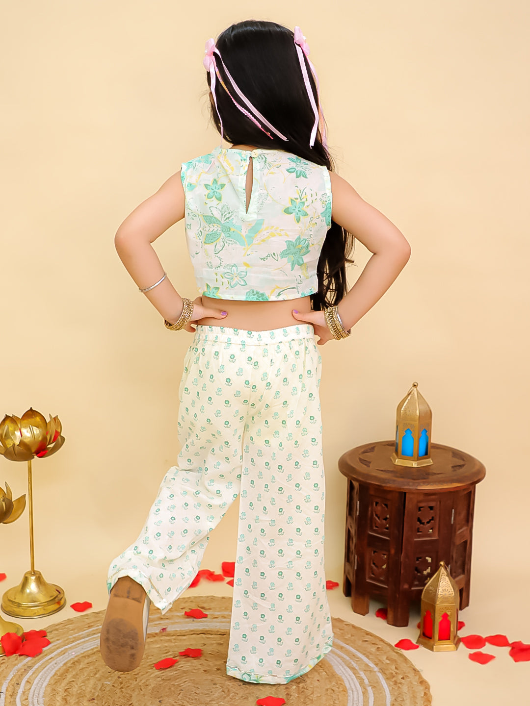 Green Cotton Sleeveless Floral Print Stylish Casual Outfit Co-Ords Set For Kids Girls