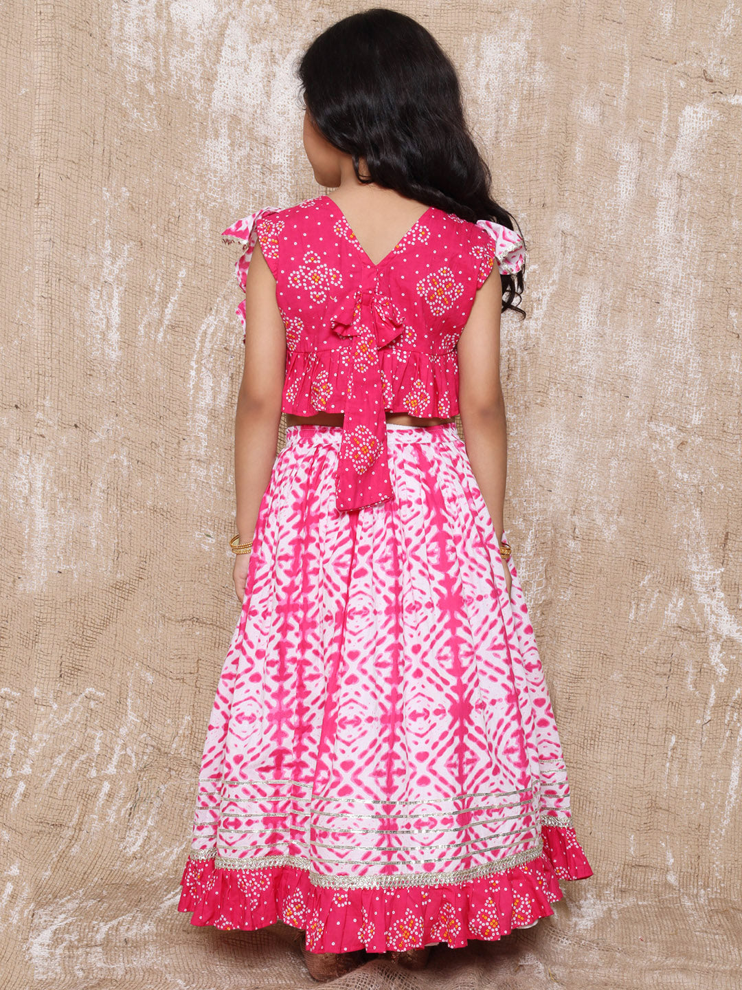 Kids Cotton Bandhani Print Sleeveless Lehenga Choli Set For Girls